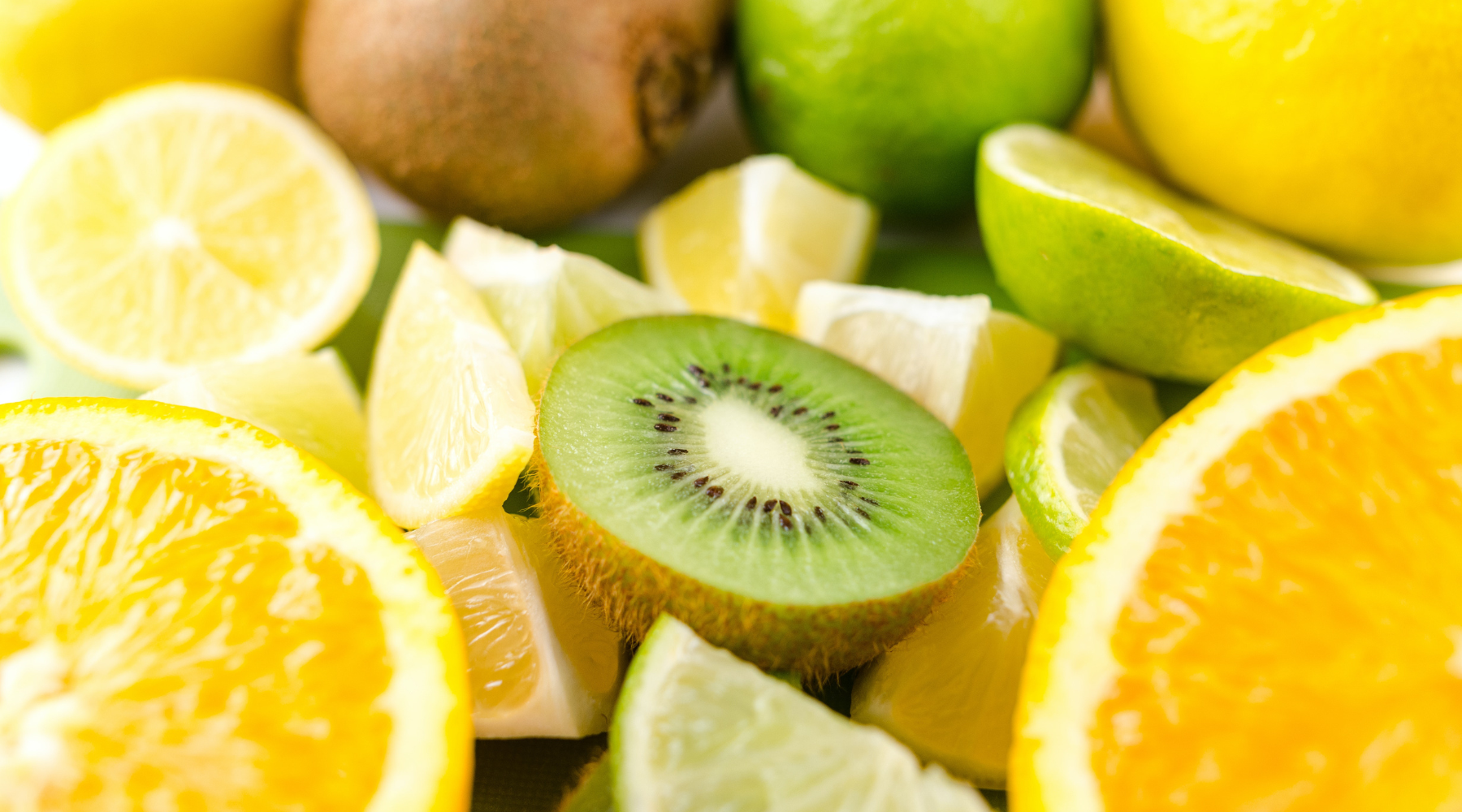 Vitamine C, te veel, voeding vitamine C, Waar zit het in, ascorbinezuur, beste vitamine C
